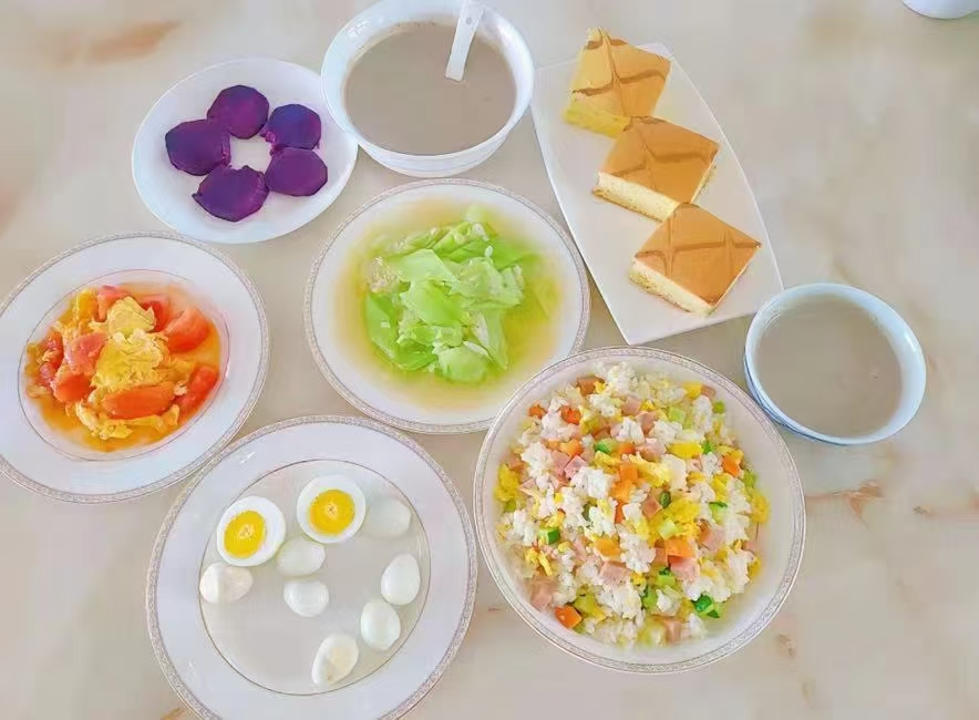 4個(gè)月的寶寶添加什么輔食，不能吃什么輔食？