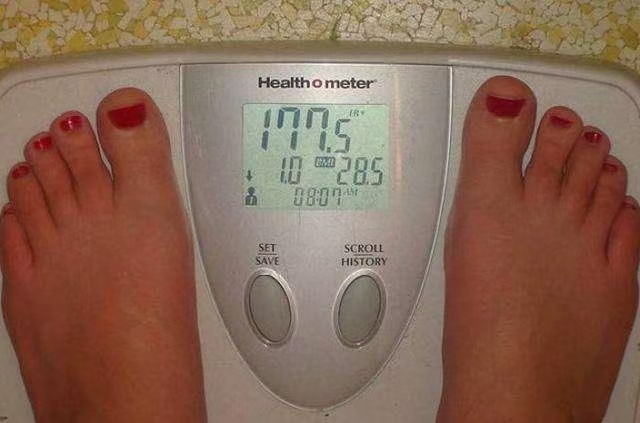 生完孩子后為啥瘦不下來？這6個(gè)原因，條條戳中心坎！