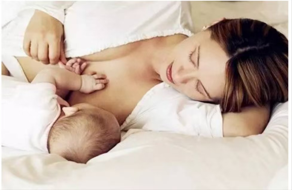 育兒百科 | 月嫂必看：0誤差判斷寶寶饑飽的黃金信號